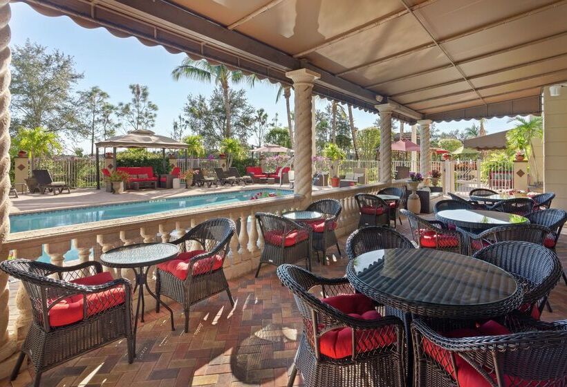 Отель Hampton Inn & Suites Wellington