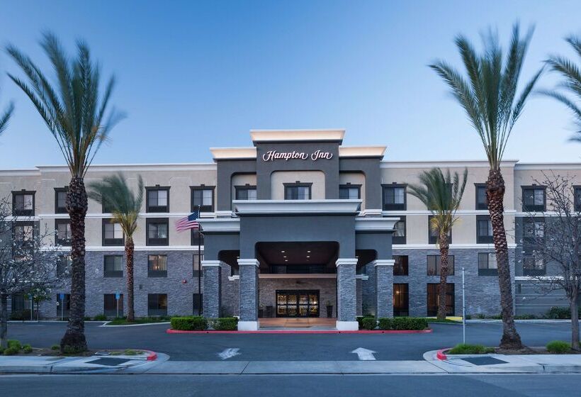 Отель Hampton Inn Los Angelesorange Countycypress