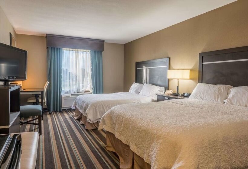 فندق Hampton Inn New Albany
