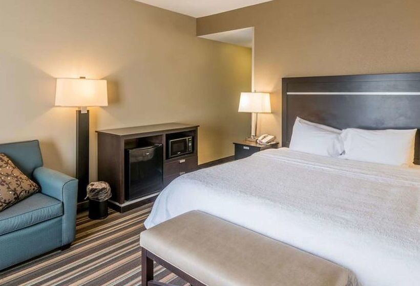 فندق Hampton Inn New Albany