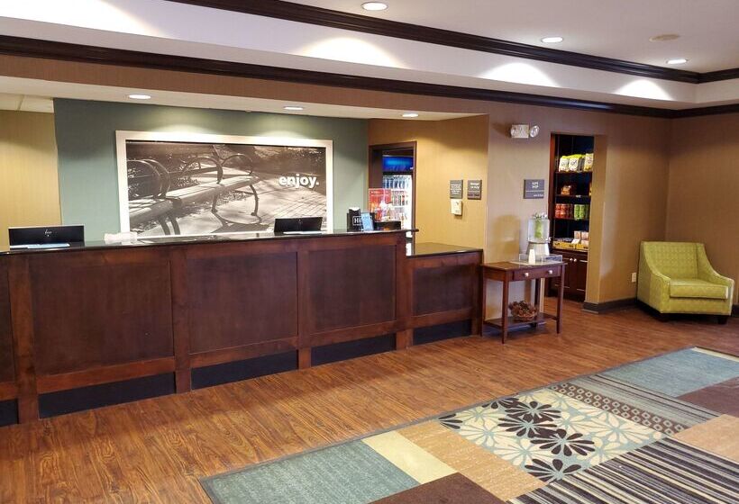 호텔 Hampton Inn Stow