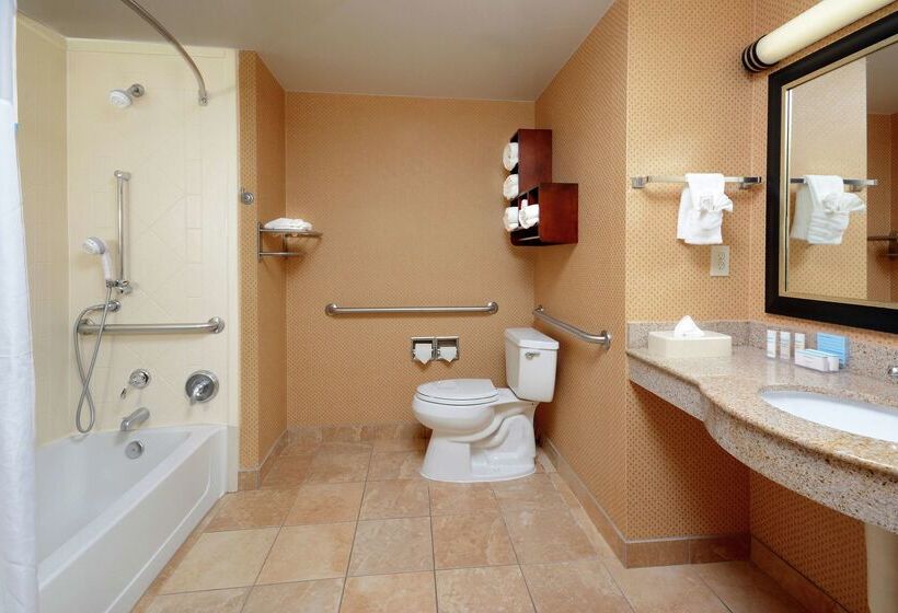 ホテル Hampton Inn & Suites Huntersville