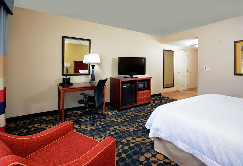 ホテル Hampton Inn & Suites Huntersville