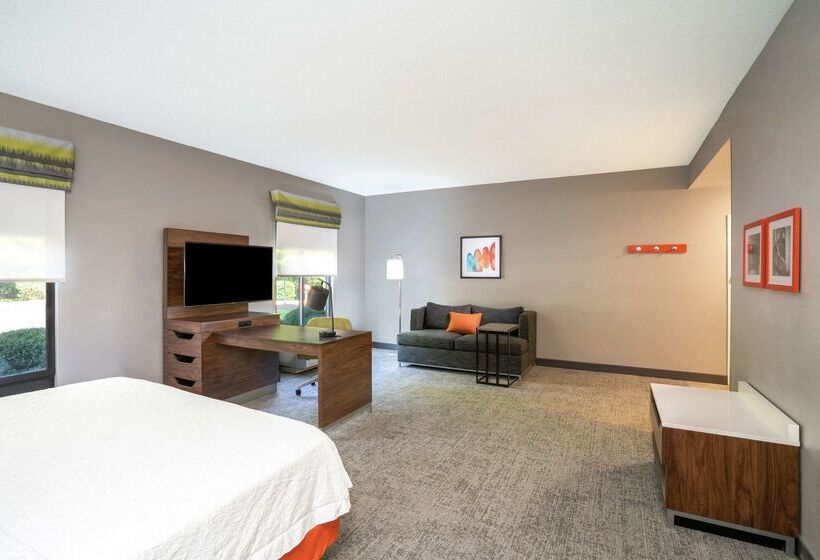 בית מלון כפרי Hampton Inn Suites Opelika I85 Auburn Area