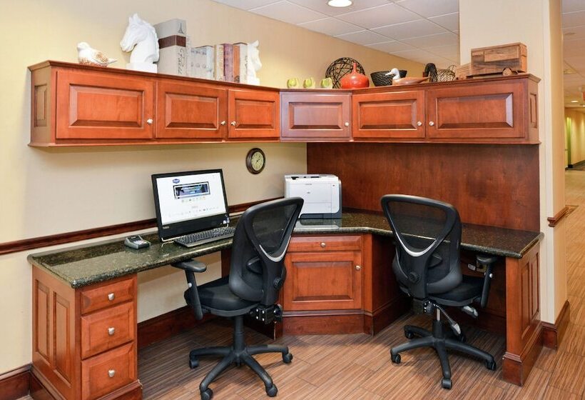 호텔 Hampton Inn Waynesboro/stuarts Draft