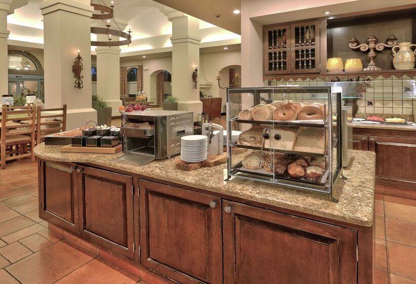هتل Hilton Garden Inn Las Cruces