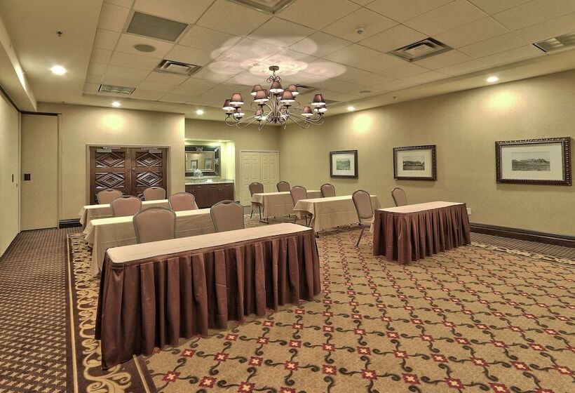 هتل Hilton Garden Inn Las Cruces