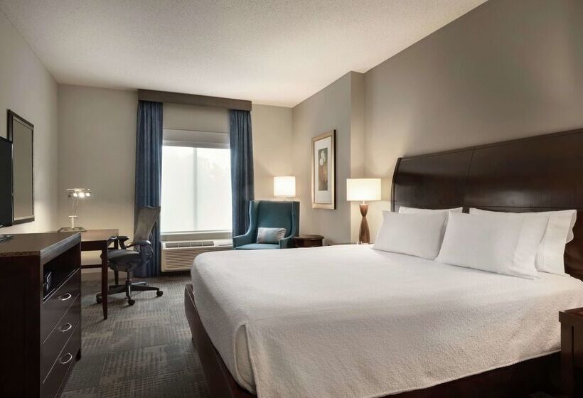 هتل Hilton Garden Inn Minneapolis Downtown