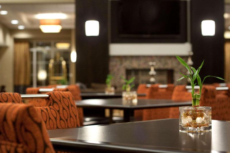 هتل Homewood Suites By Hilton Rochester/greece, Ny