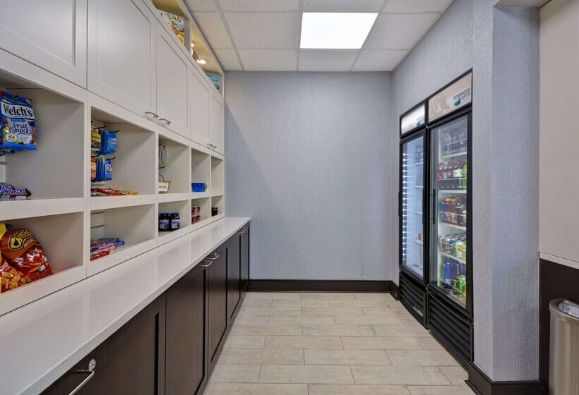 هتل Homewood Suites Wilmington/mayfaire