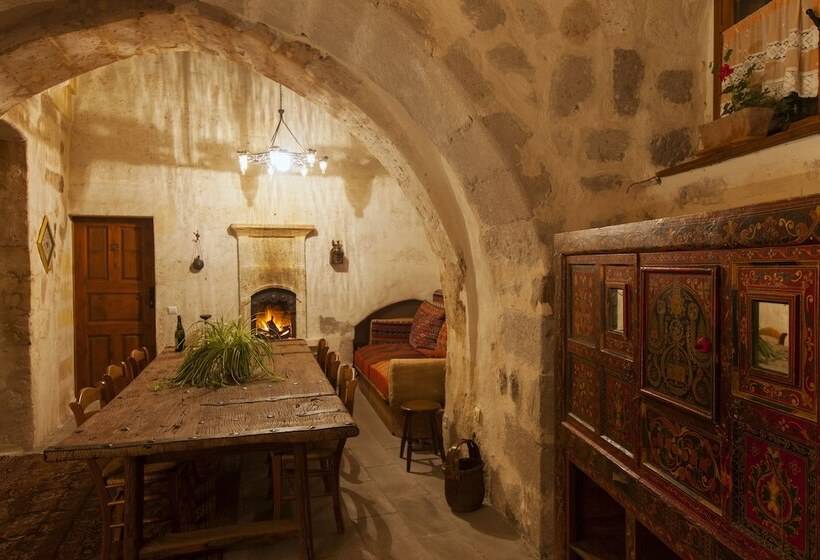 هتل Kale Konak Cappadocia