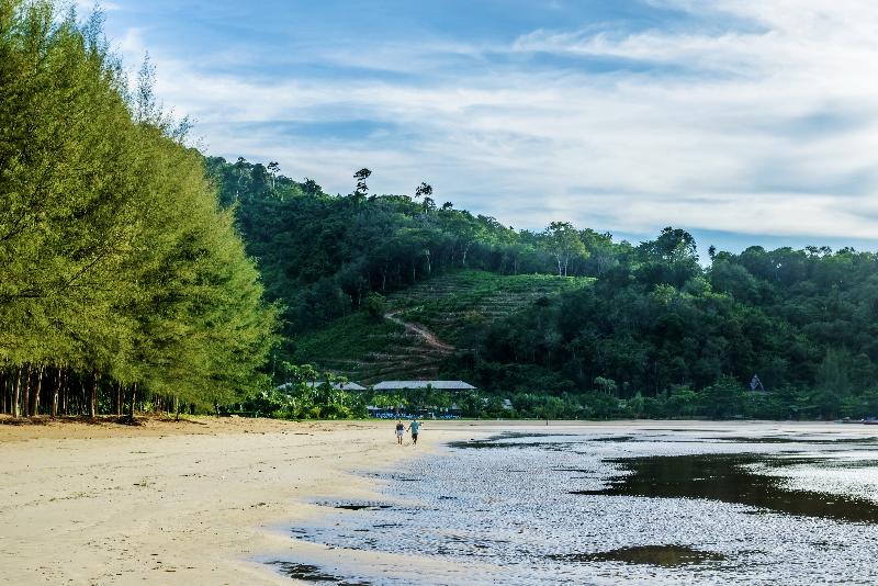 هتل L Esprit De Naiyang Beach Resort   Sha Extra Plus