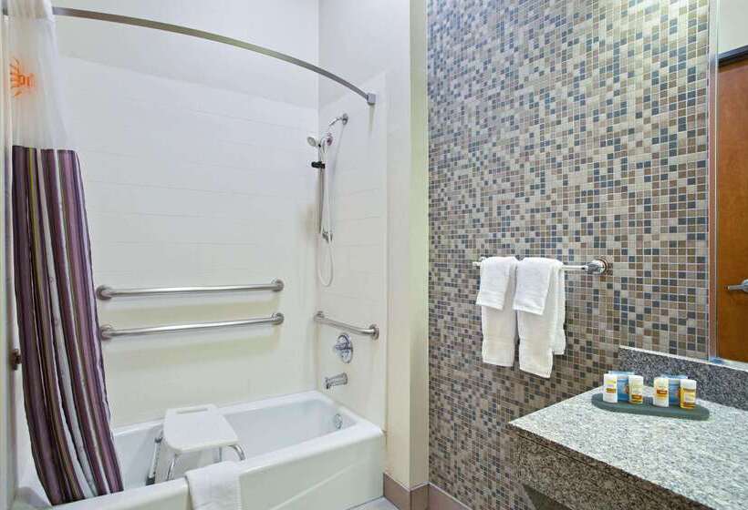 هتل La Quinta By Wyndham Austin Nw/lakeline Mall