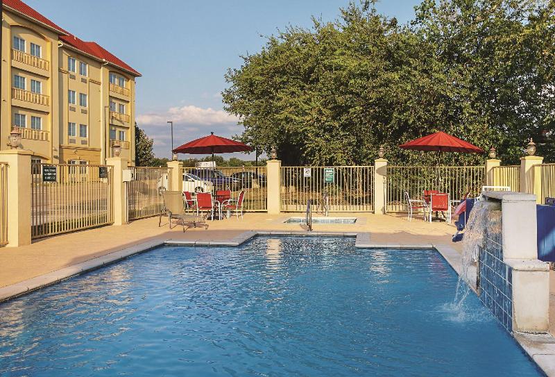 호텔 La Quinta Inn & Suites By Wyndham South Dallas   Hutchins