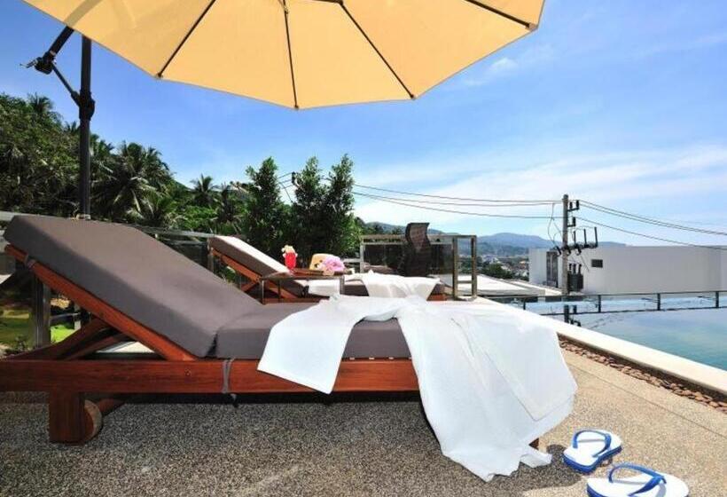 هتل Lae Lay Suites