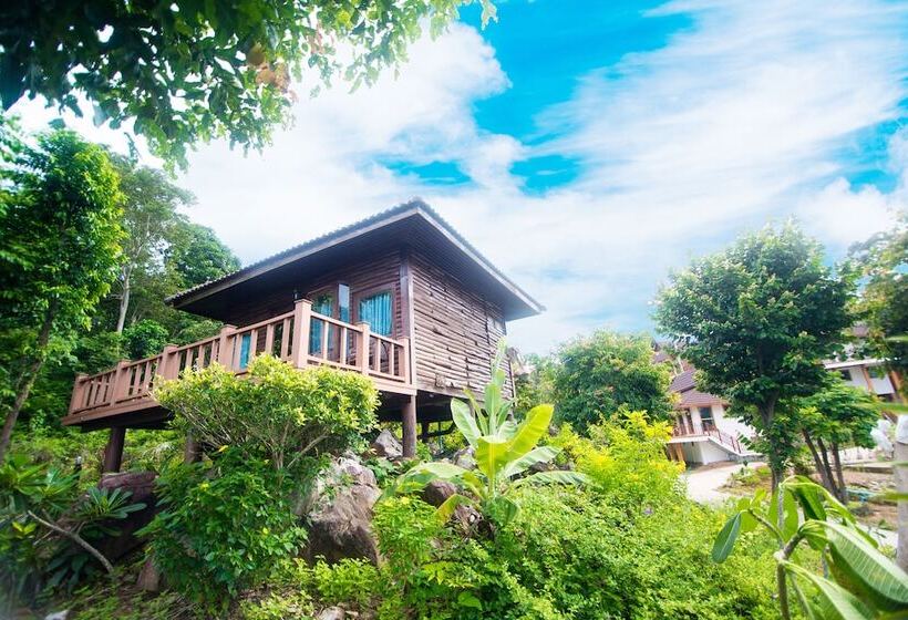 هتل Phi Phi The Beach Resort