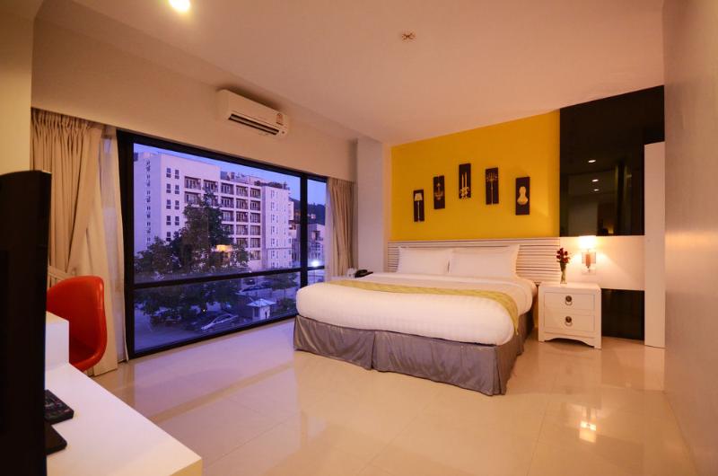 هتل The Lantern Resorts Patong   Sha Extra Plus