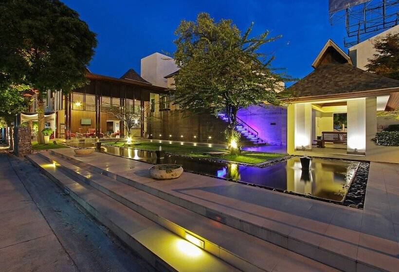 هتل The Serenity Hua Hin