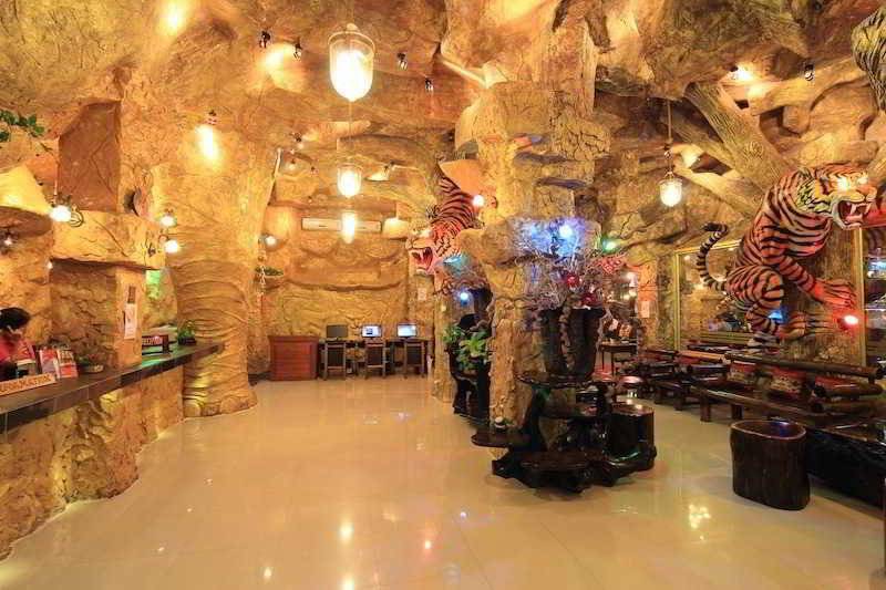 هتل Tiger Complex