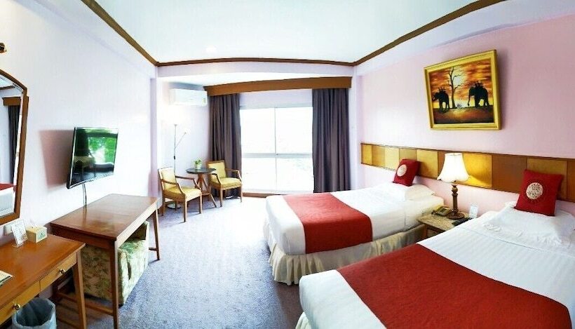 هتل Viang Tak Riverside