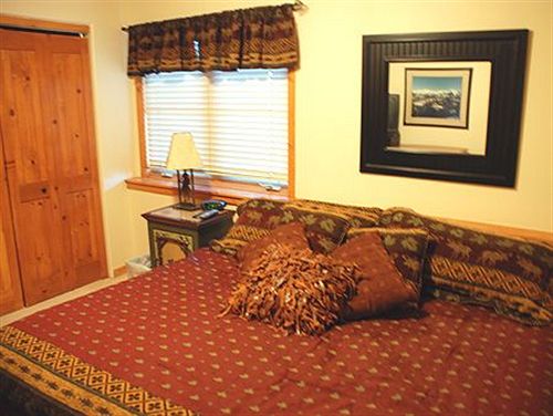 Los Pinos Condos by Wyndham Vacation Rentals