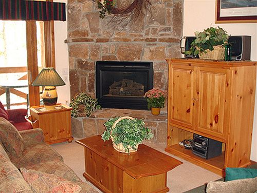 Los Pinos Condos by Wyndham Vacation Rentals