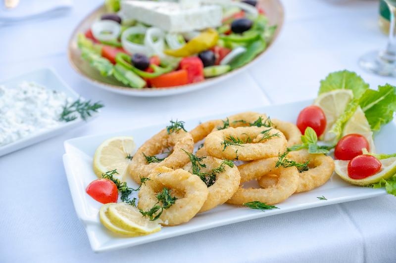 Peridis Family Resort