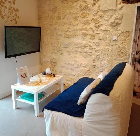민박 Le Cosy Cabarieu