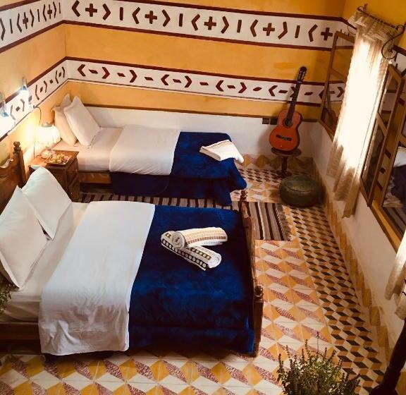 هتل Hôtel Panoramique De La Vallée