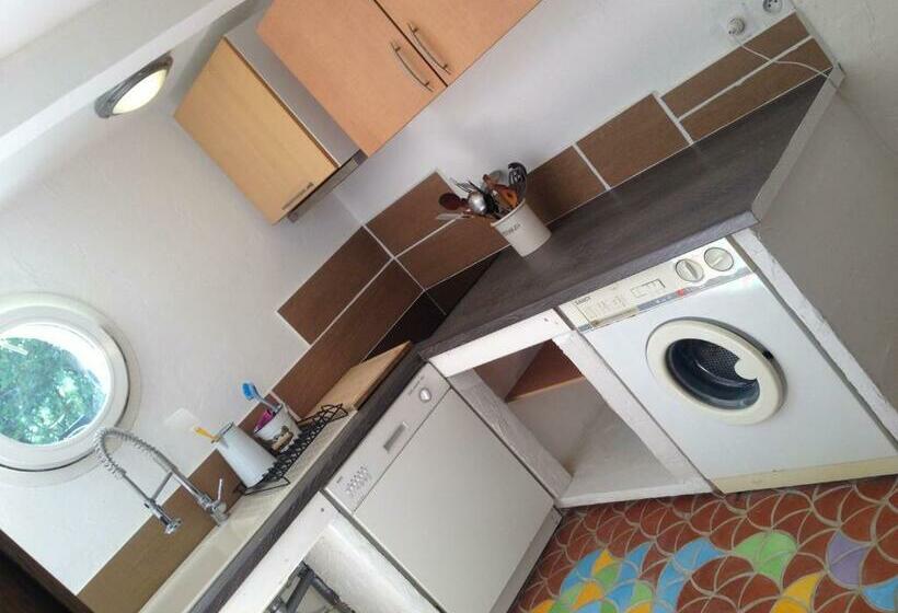 بنسيون La Maison Bleue