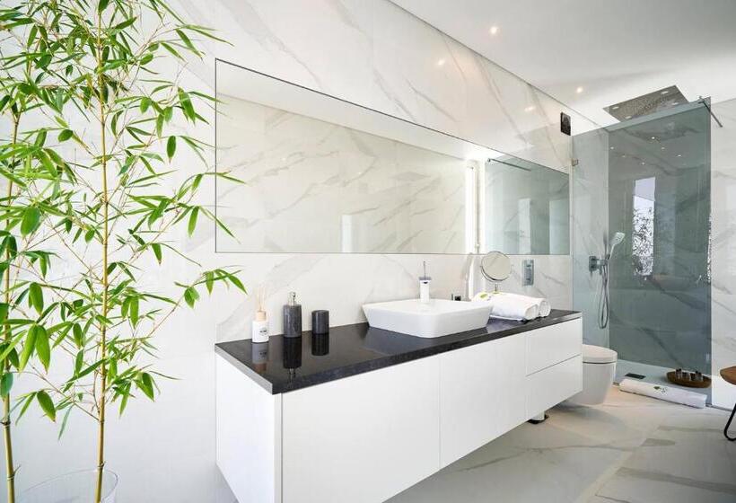 بنسيون Oliveira House