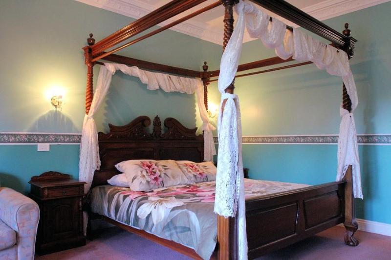 Hatchers Richmond Manor