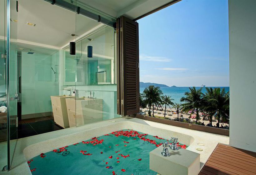 هتل Blay Tong Beach Resort