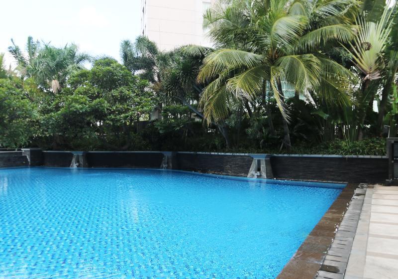 Java Paragon Hotel & Residences