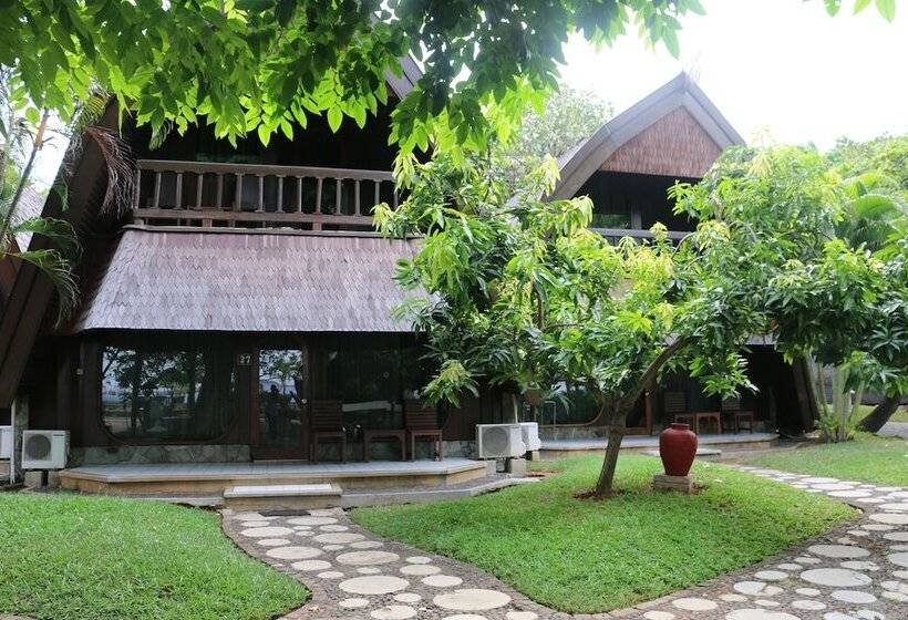 هتل Putri Duyung Ancol