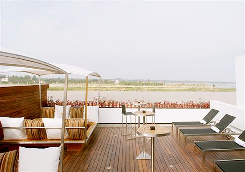 בית מלון כפרי The Quay Boutique