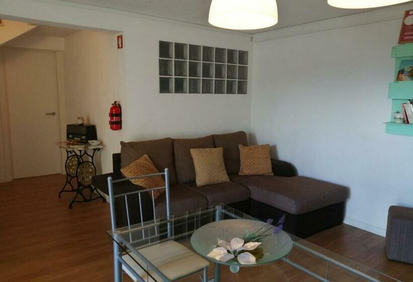 مبيت وإفطار Sossego E Tranquilidade Valley Guest House Perto De Lisboa Estacionamento à Porta Do Alojamento