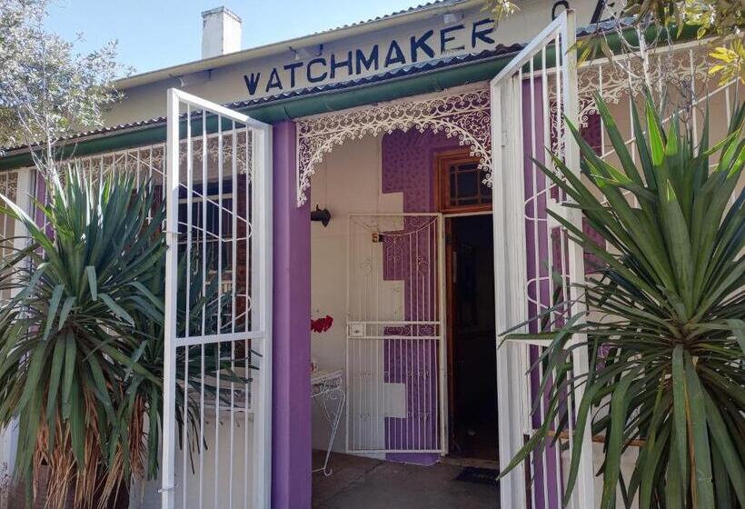 بنسيون The Old Watchmakers Guest House