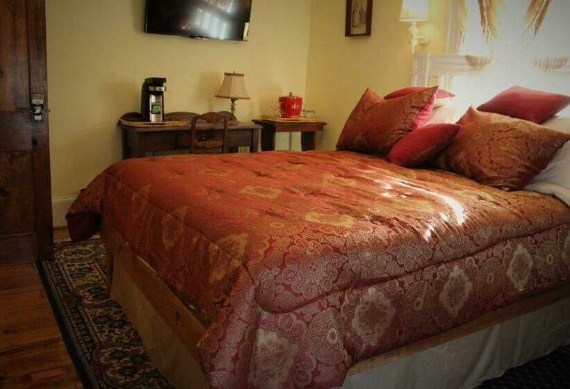 旅馆 Hawksbill House