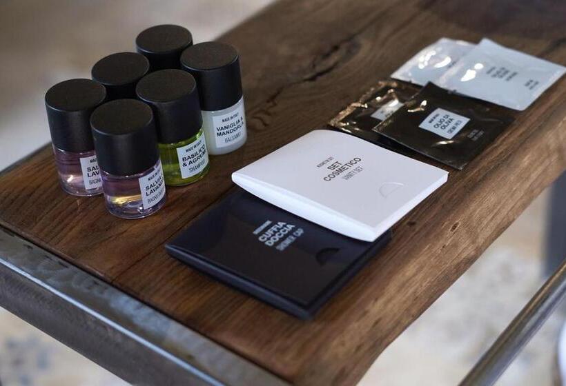 مبيت وإفطار Cascina Facelli   Luxury Country House