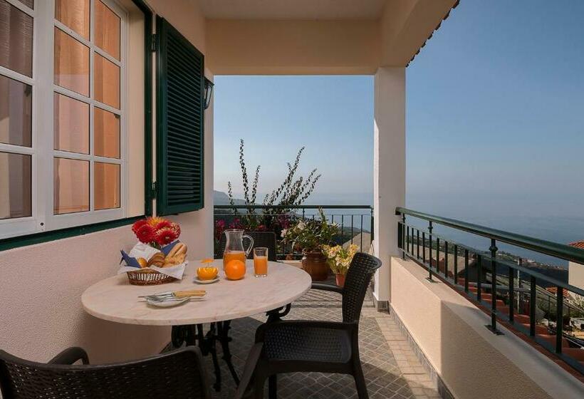 بنسيون Casa Do Miradouro