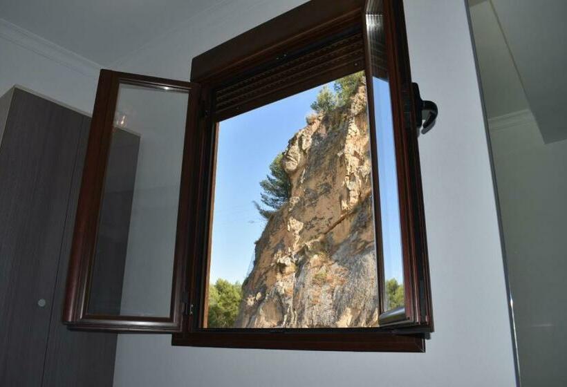 هاستل Iznájar Suites