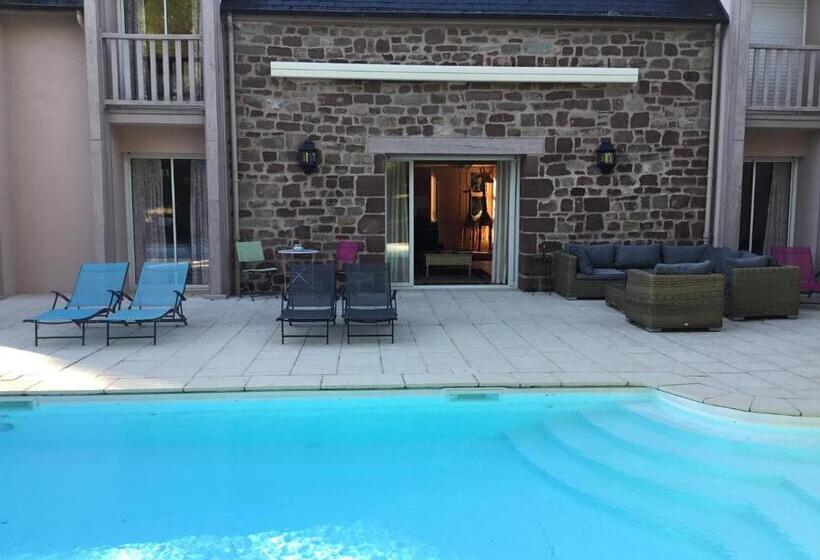 تختخواب و صبحانه Le Clos De Rose