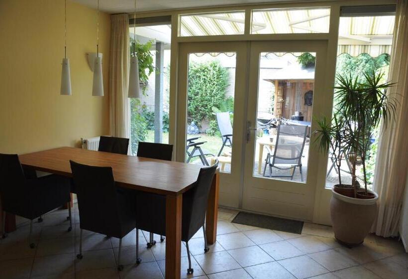 ベッドアンドブレックファースト Mango House Homestay