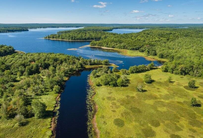 مبيت وإفطار River Ridge Lodge