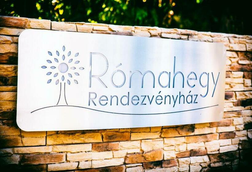 Bed and Breakfast Rómahegy Rendezvényház