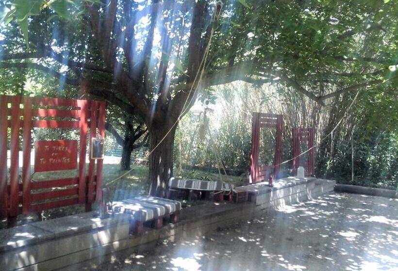 膳宿费 Les Pondres En Vaunage