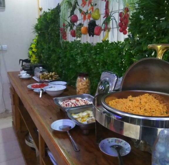 هاستل Penginapan Intan Bandara