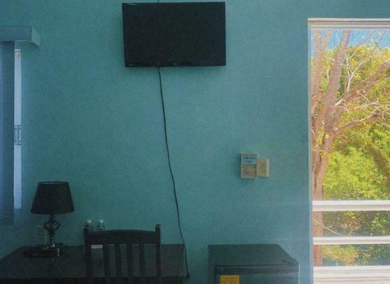 فندق صغير Posada Las Brisas