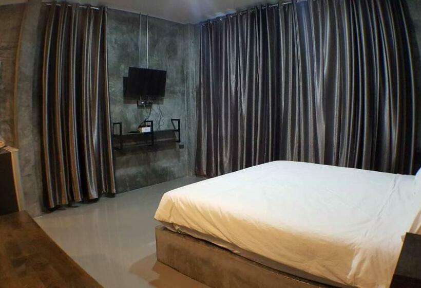 호텔 Ban Bunsawaeng Resort